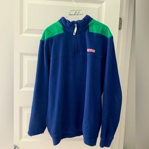 Vineyard Vines sweatshirt